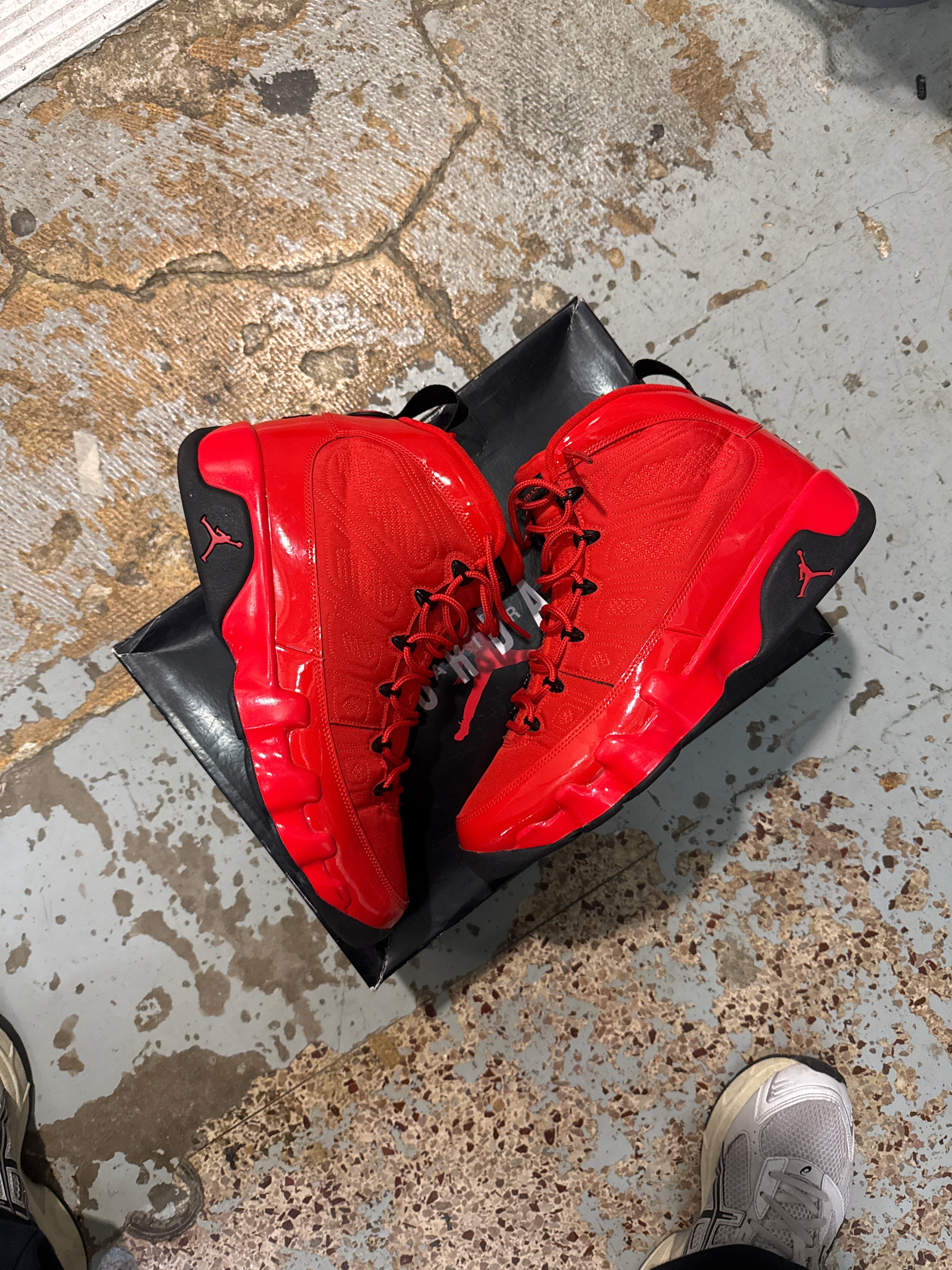 Jordan 9 Retro Chile Red (13M)