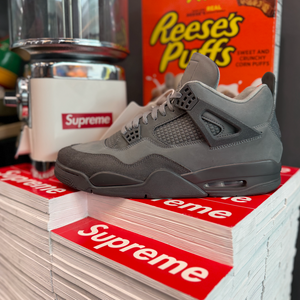 PRE OWNED - WET CEMENT 4 12M