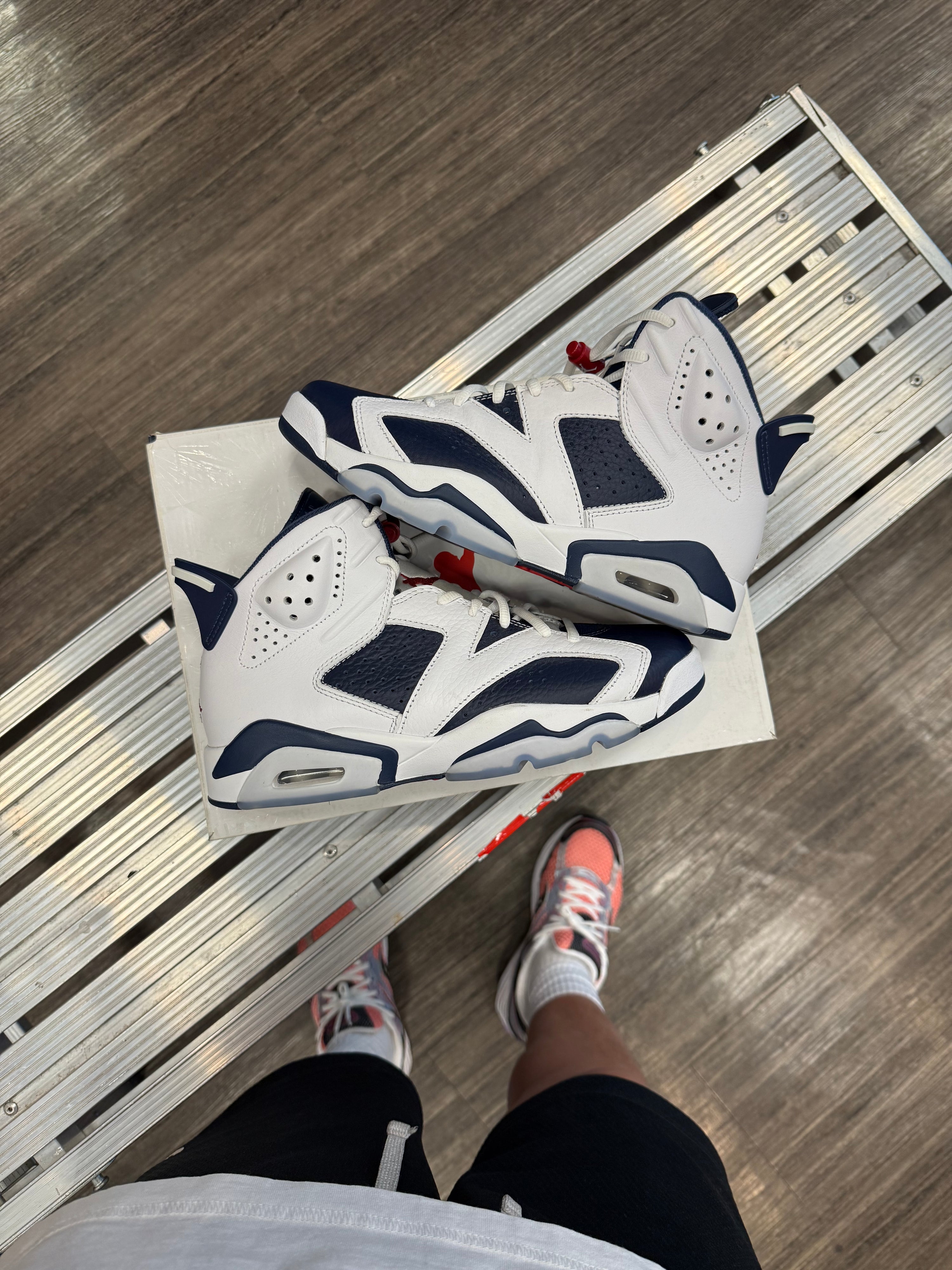 Jordan 6 Retro Olympic (2024)