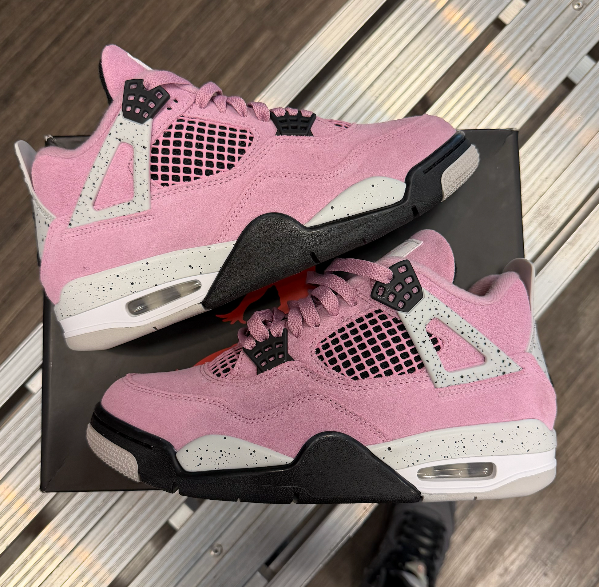 Jordan 4 Retro Orchid (Women's)